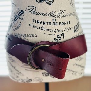 Roxy Red Women's Leather Belt Hand Tooled Die SZ  M/L